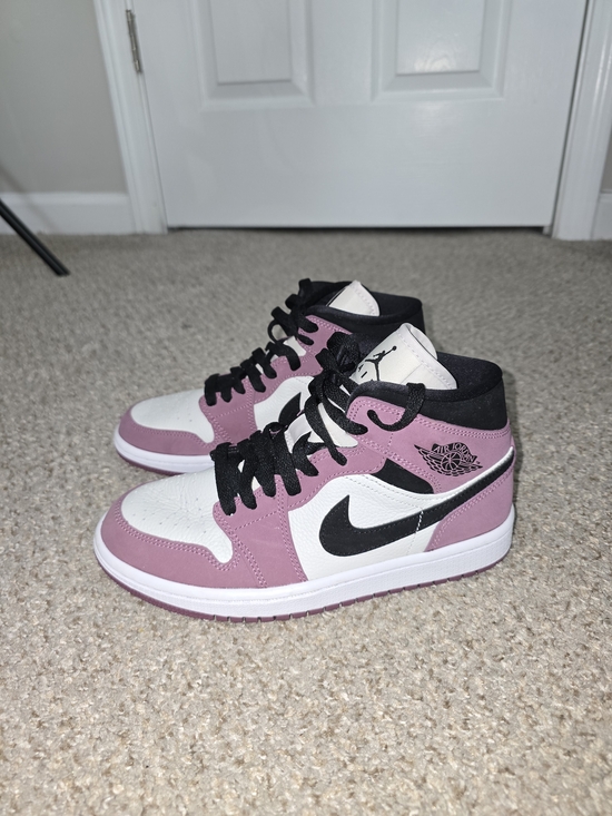 Jordan Shoes - Nike Air Jordan 1 Mid SE Women's High-Top Sneakers In Light Mulberry Size 6.5